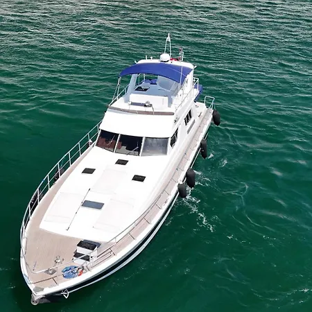 Hotel en barco Pruva Yacht Estambul