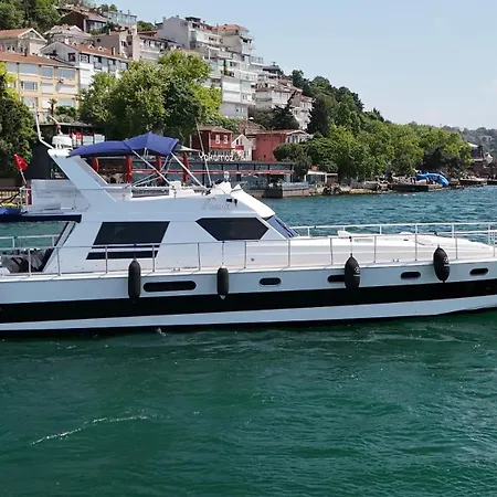 Pruva Yacht Ботель